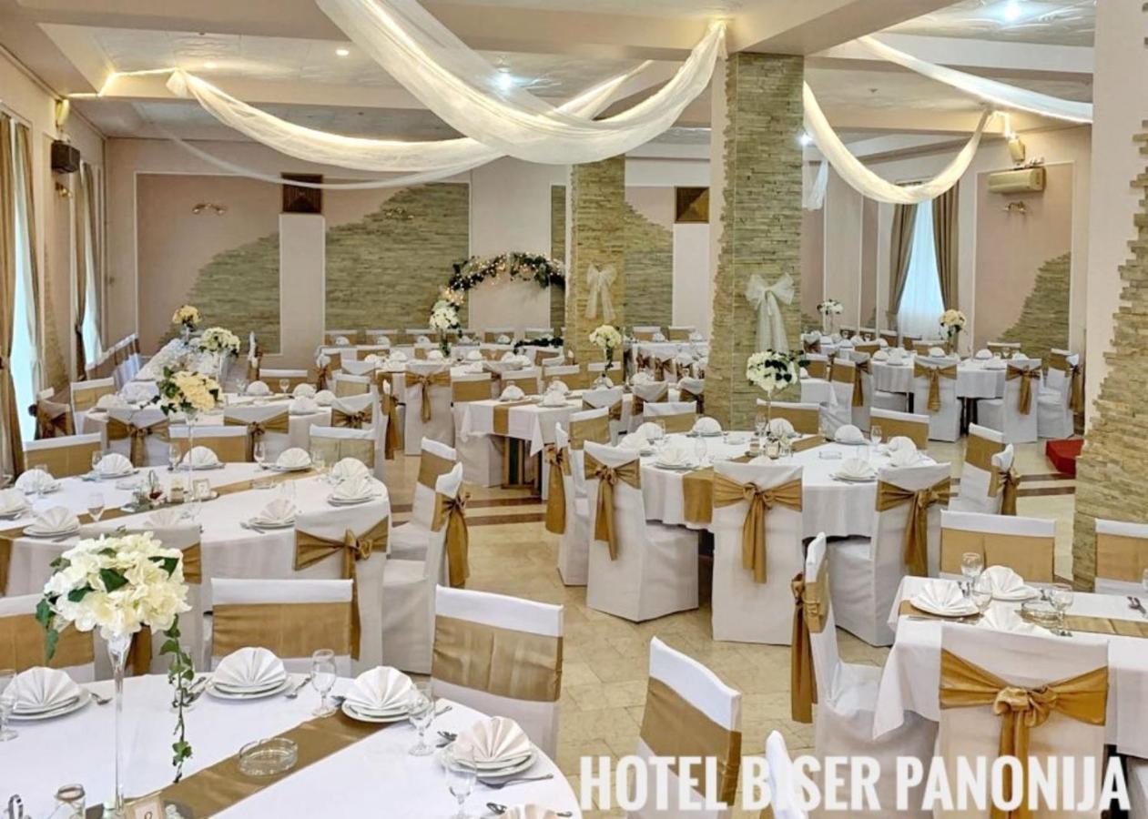 Hotel Biser Panonija Duboka Exterior foto